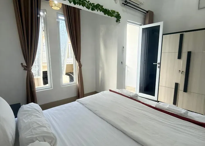 Private In Near Bali 招待所 3*
